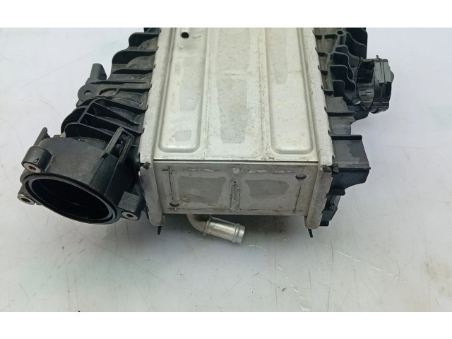 Интеркулер 8641466 Volvo V60