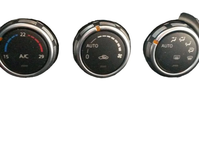 Блок управления климат-контролем Mazda CX-3