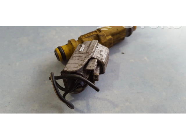 Vstřikovač 2325011130, 23250-11130 Toyota Corolla E110