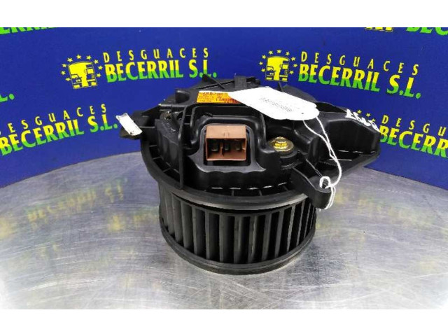 Вентилятор печки 8E1820021E Audi A4 Allroad