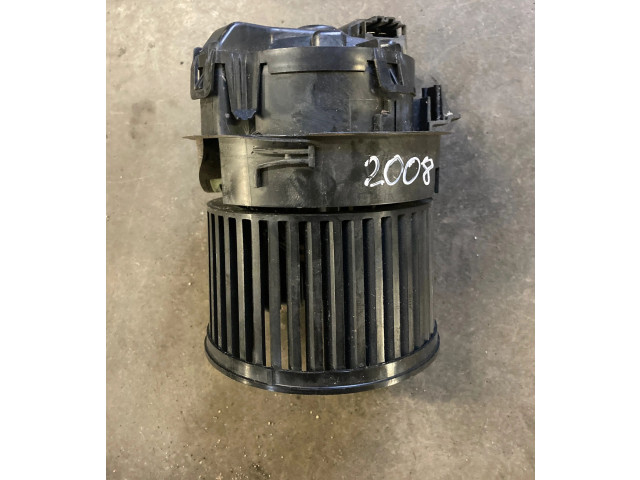 Вентилятор печки       Peugeot 2008 I
