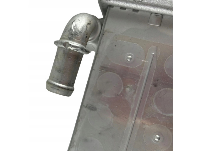 Радиатор интеркулера 04E145785 Audi Q2 -