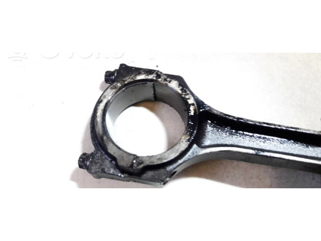 Píst 24879a Ford Mondeo Mk III pro naftový motor 2.0