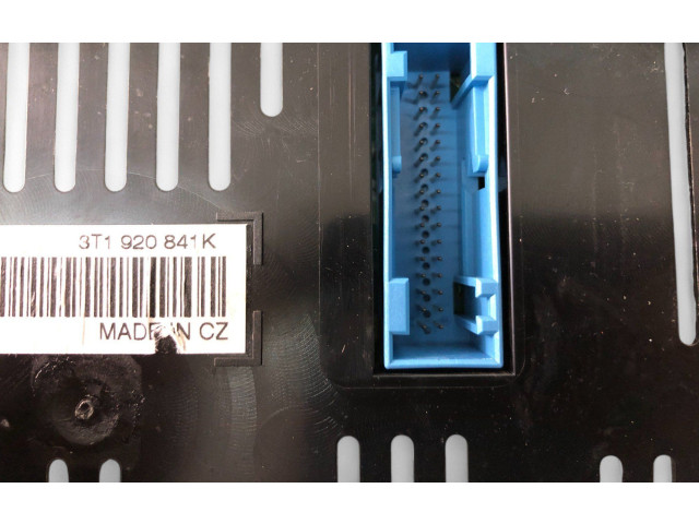 Панель приборов 3T1920841K   Skoda Superb B6 (3T)       