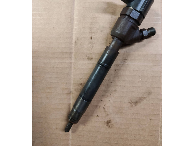 Форсунка 338002a400, 0445110256    KIA Ceed  D4FB 