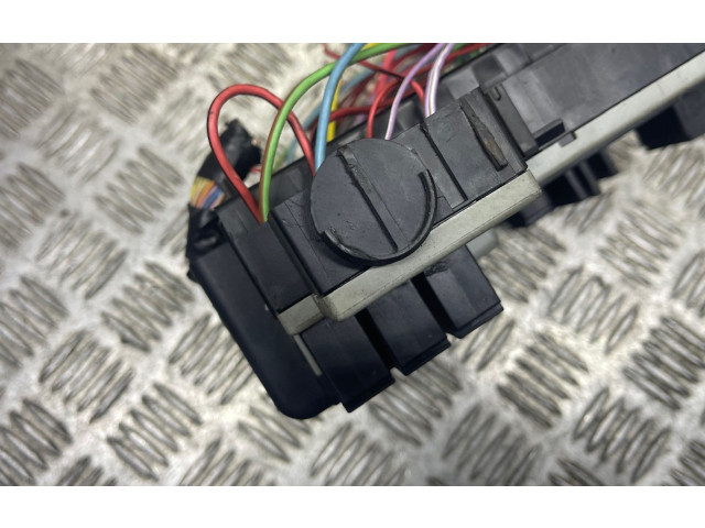 Блок предохранителей 9162316, 0232063 Volvo V70