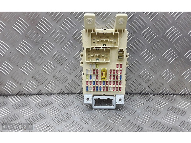 Блок предохранителей 919501k541   KIA Venga    