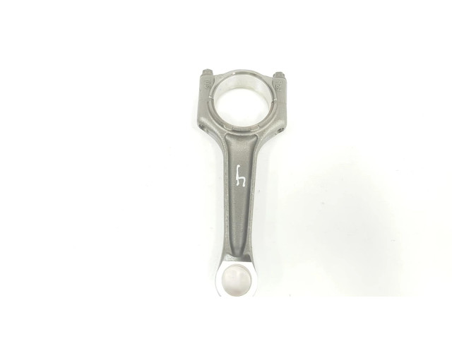Шатун  11248623419    BMW 3 F30 F35 F31  