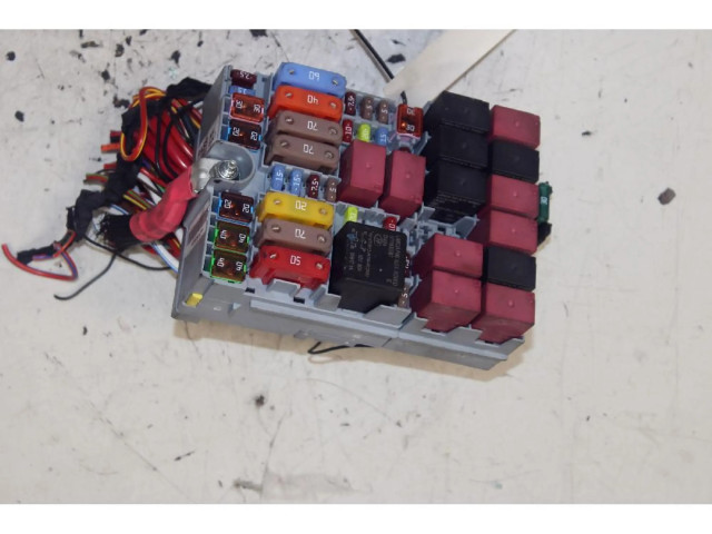 Блок предохранителей Jeep Renegade