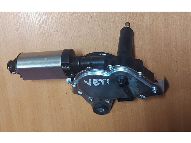 Моторчик заднего дворника     Skoda Yeti (5L)