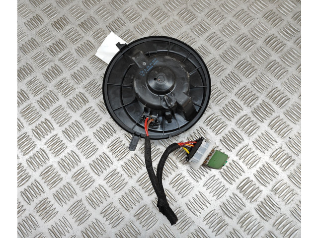 Вентилятор печки    1K1819015E, 998919K   Volkswagen Caddy