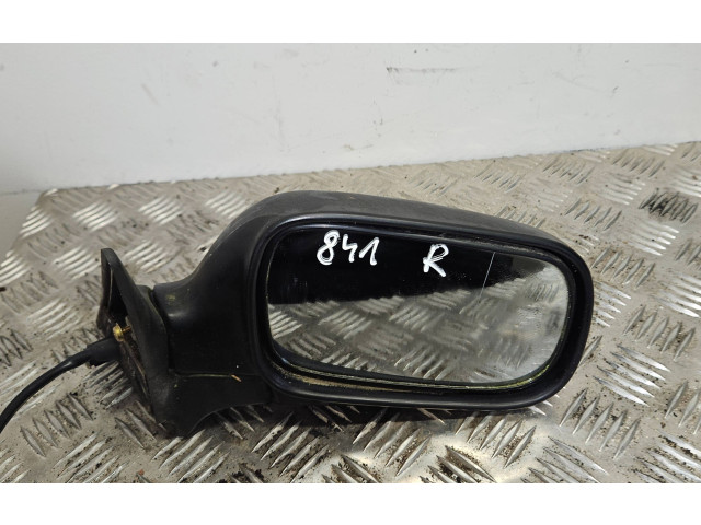 Зеркало электрическое Subaru Forester SF 2000 - 2003 года