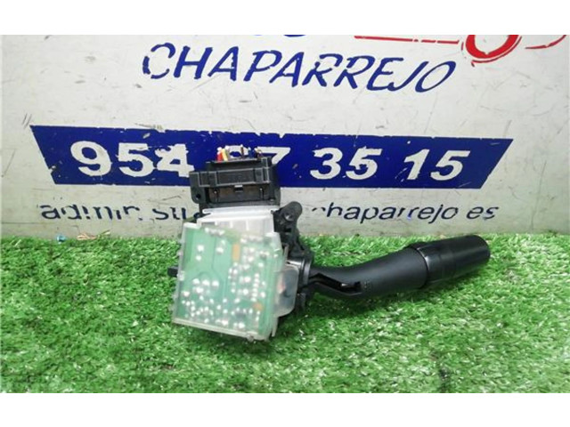 Переключатель дворников    Toyota Corolla Verso AR10