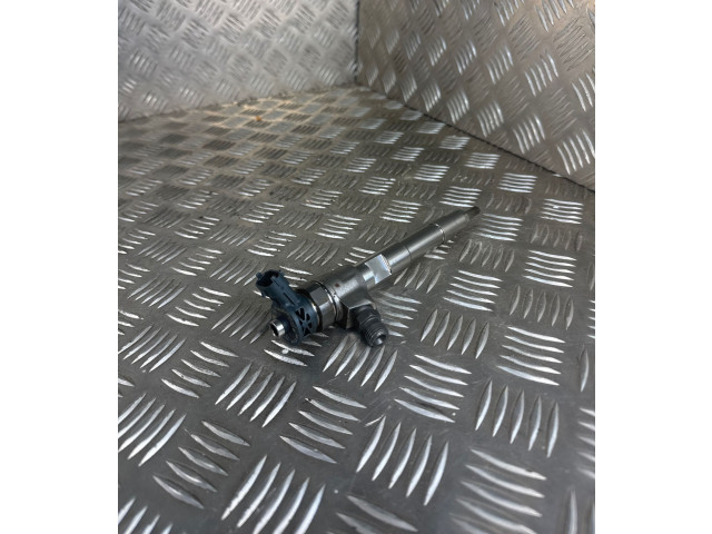 Форсунка 0445110800, H8201636333    Renault Clio V   