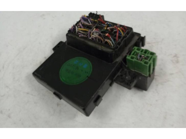 Блок предохранителей  95481069, 9548-1069   Chevrolet Spark    