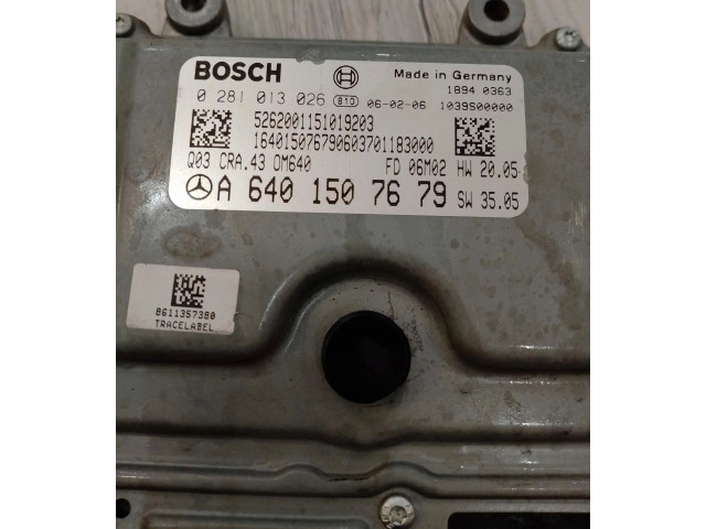 Блок управления двигателем Блок управления 0281013026   Mercedes-Benz A W169