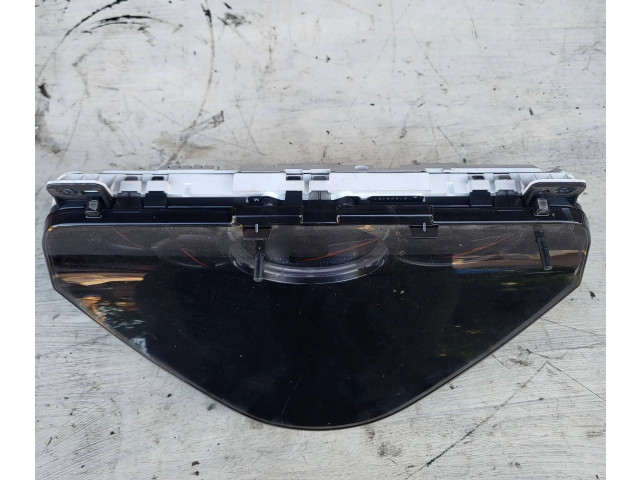 Панель приборов 8100A197, 2574301271 Mitsubishi Grandis