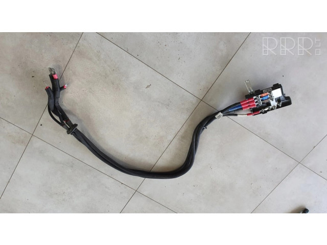 Предохранитель реле аккумулятора