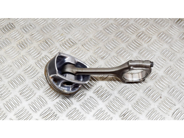 Píst 68223465AD, 68223464AD Chrysler Pacifica pro benzínový motor 3.6 ERB