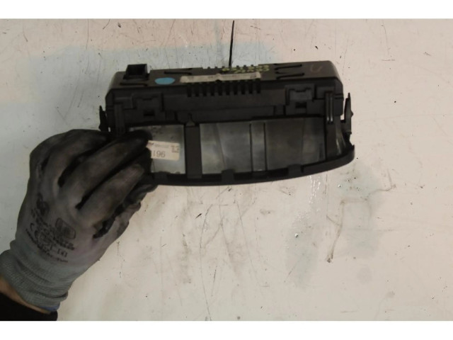 Přístrojová deska Chevrolet Cruze 2009