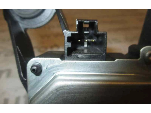 Моторчик заднего дворника 2S61A17K441AC    Ford Fusion