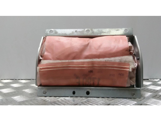 Подушка безопасности пассажира 30754339 Volvo S80