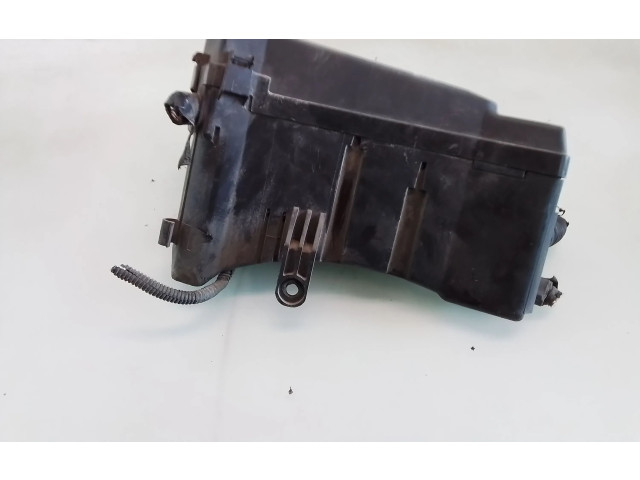 Блок предохранителей Subaru Outback