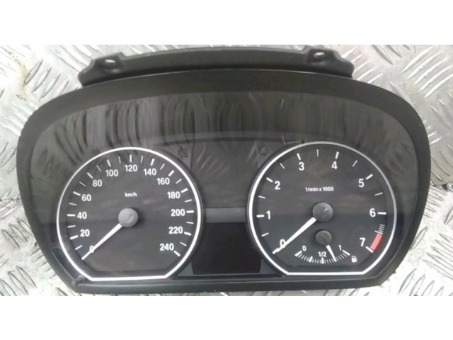 Přístrojová deska BMW 1 E81 E87 2008 62109283794