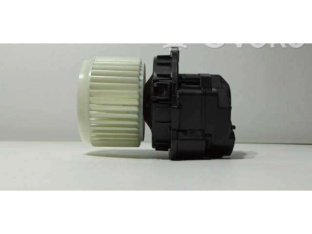 Вентилятор печки 272104788R, DT116625160 Renault Clio V