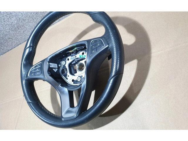 Volant Mercedes-Benz A W176 2015 a0004604803