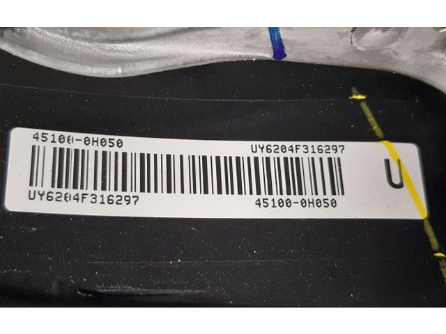 Volant Peugeot 108 2016 303013124458  