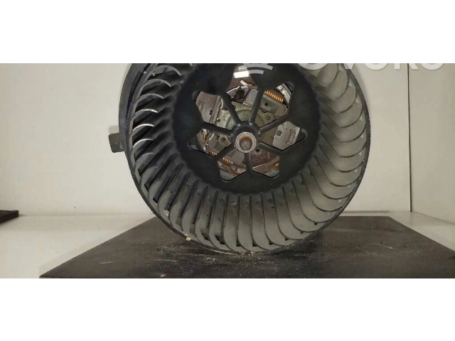 Вентилятор печки    983227H   Volkswagen Golf SportWagen