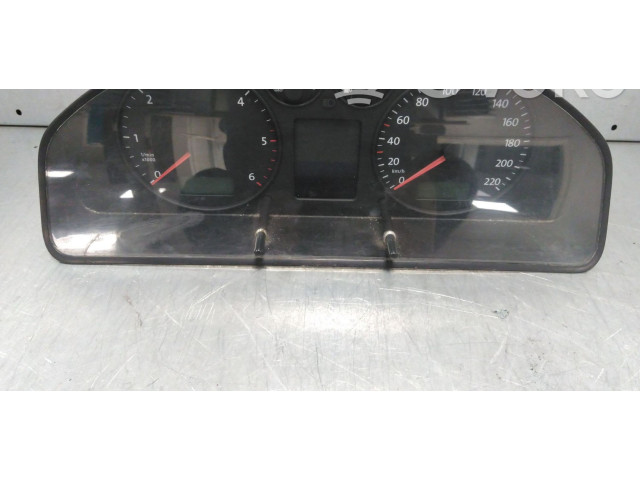 Přístrojová deska Volkswagen Transporter - Caravelle T5 2005 7H0920860E, 7H0920860EX