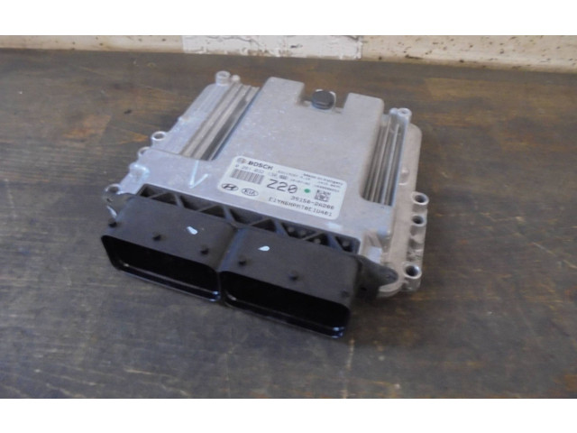 Řídící jednotka 391502A200, 0281032130   KIA Venga 2017