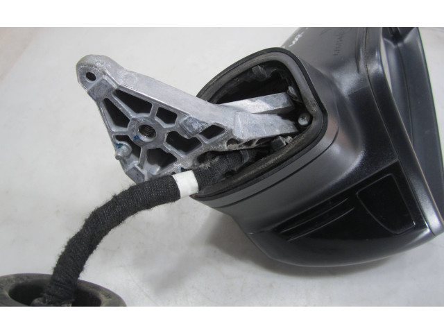 Zpětné zrcátko  Volkswagen Tiguan 2019  5NB857501  