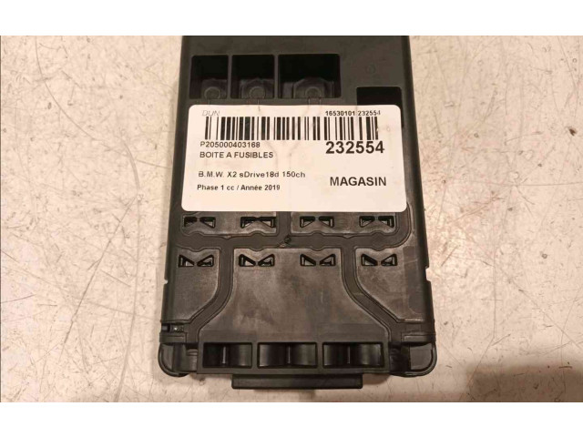 Pojistková skříňka 61355B5D695 BMW X2 F39 2019