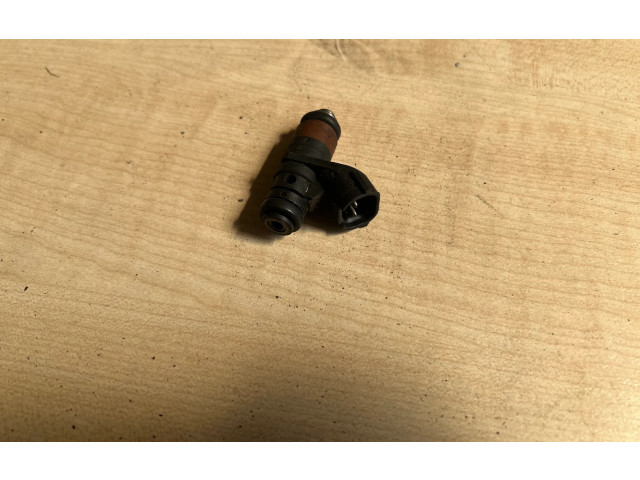 Форсунка 036906031L Skoda Fabia Mk2 (5J)