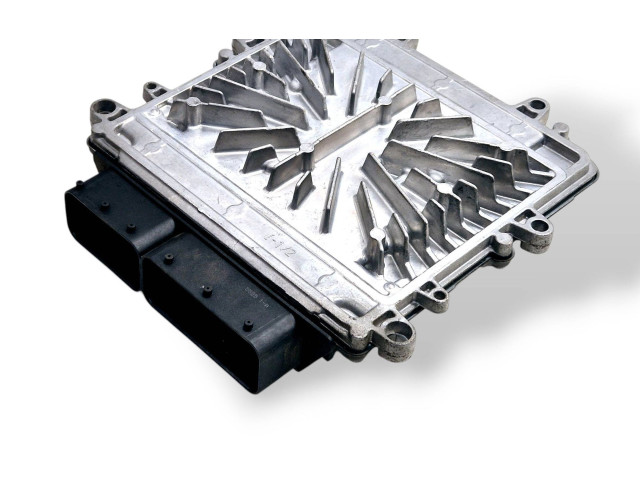 Блок управления двигателя 30729826A Volvo V70