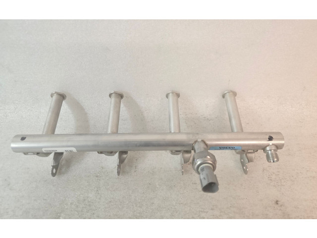 Топливная рампа 32203060 Volvo XC40 для двигателя B4204T14