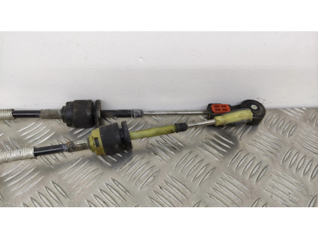 Трос переключения передач