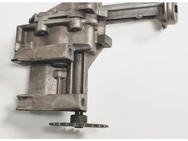 Масляный насос   8200307174  Renault Clio III 