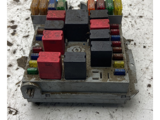 Блок предохранителей 51739427, 51739427 Fiat Idea