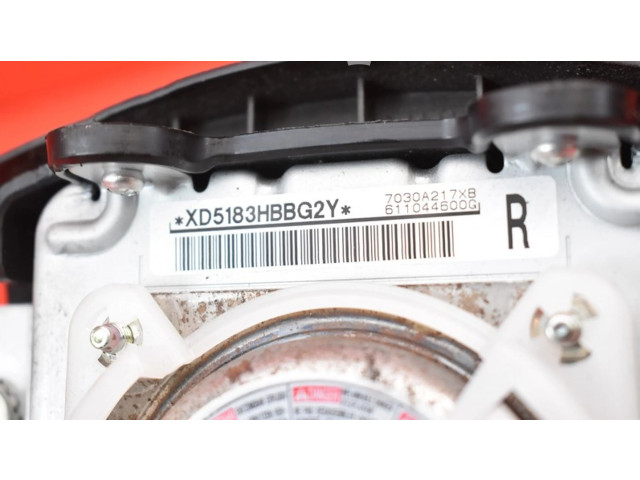 Подушка безопасности водителя 7030A217XB, 7030A217XB Mitsubishi Colt