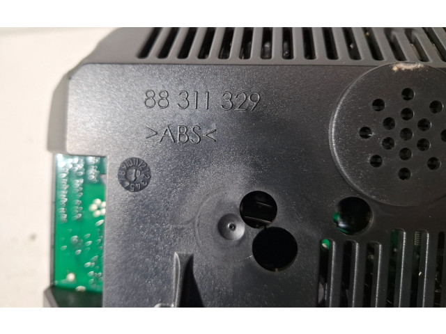 Přístrojová deska BMW 7 E65 E66 2005 88311329