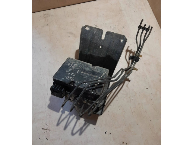 Блок АБС ZZF1119D40, 8619968   Volvo  V70  2000 - 2004 года