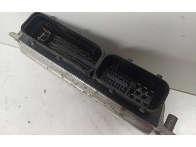 Блок управления двигателя 038906019PB, 1039S12779 Skoda Octavia Mk1 (1U)