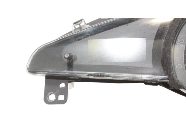 Přístrojová deska  Toyota Verso-S 2014 838000F530  