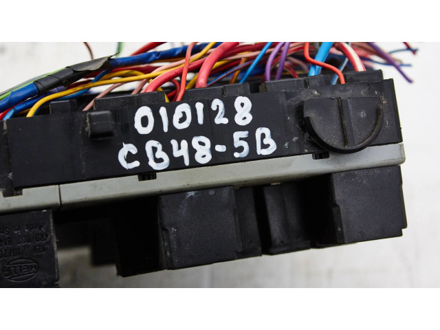 Блок предохранителей 08696040, 08696098 Volvo XC90