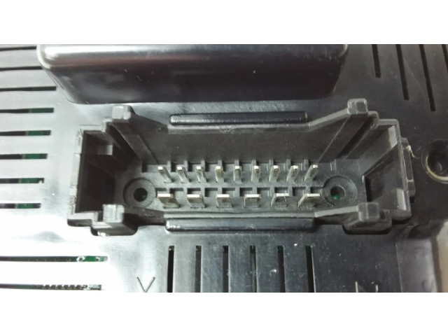 Блок комфорта 8201054129, 19759141   Renault Clio III   