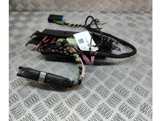 Pojistková skříňka 99660630100, 99660630100 Porsche 911 996 1999